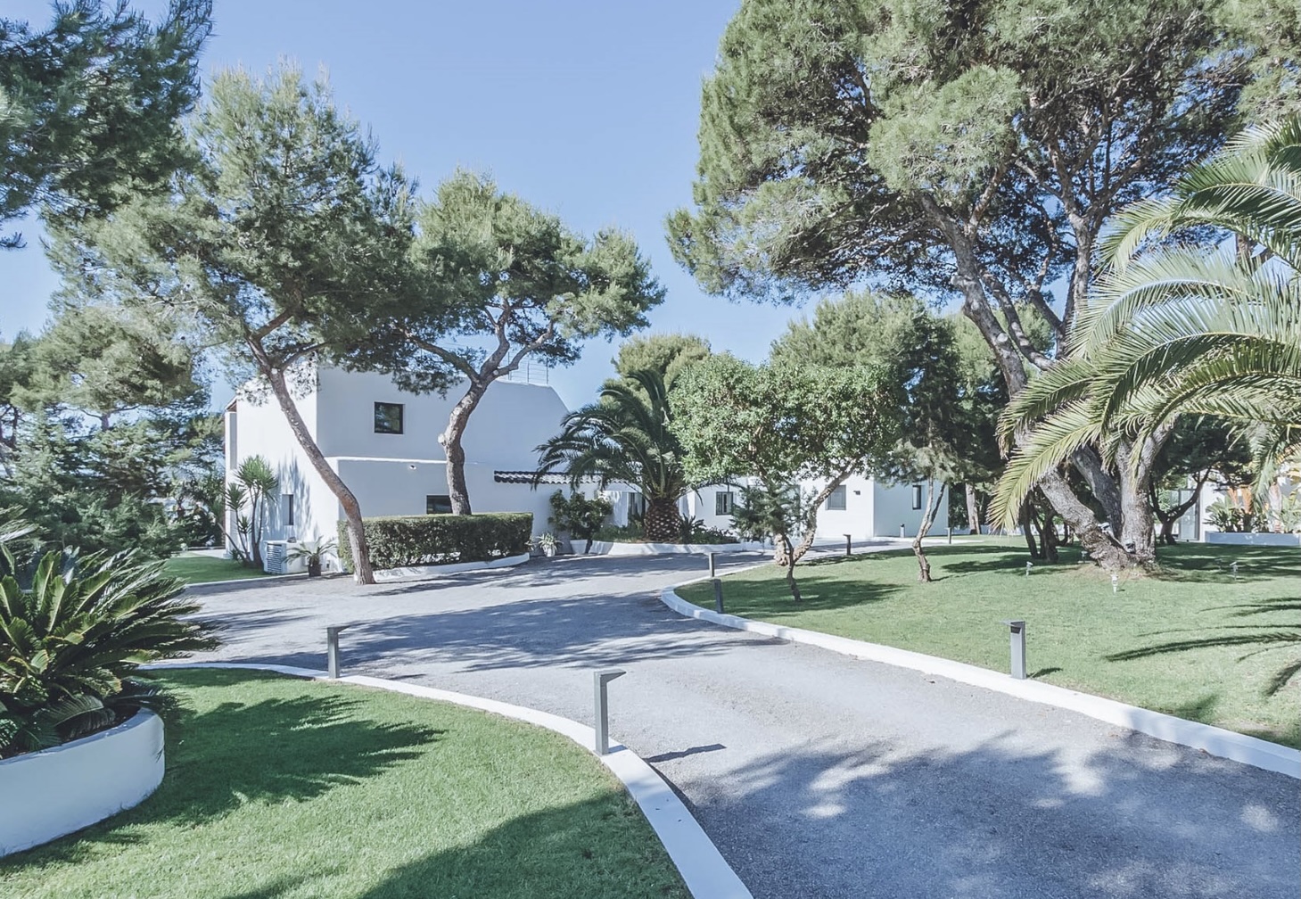 Resa Estates Ibiza can Viv tourist license sale koop aanrij laan.jpg